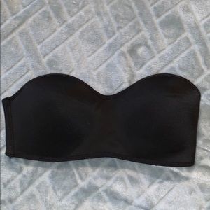 Strapless black bra